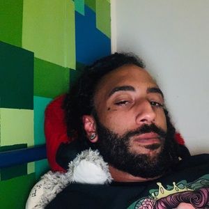 Meet your Posher, Henry